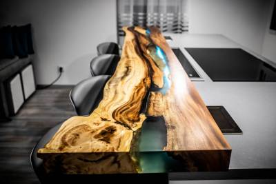 BRATISLAVA - BAROVÝ PULT