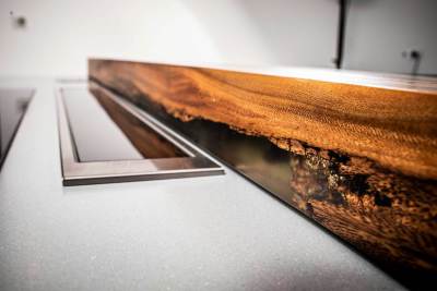 BRATISLAVA - BAROVÝ PULT