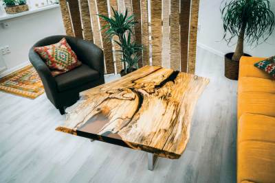 BRATISLAVA - KONFERENČNÝ STÔL