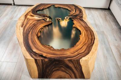 BRATISLAVA - KONFERENČNÝ STÔL