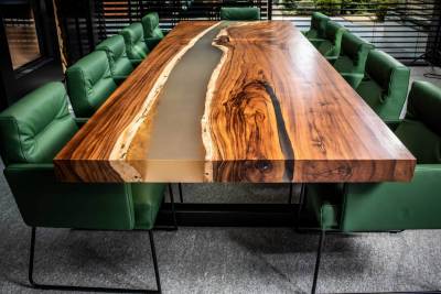 BRNO - ZASADACÍ STÔL