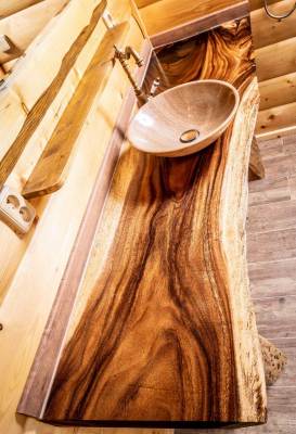 ČAVOJ - NÁBYTOK POD UMÝVADLO