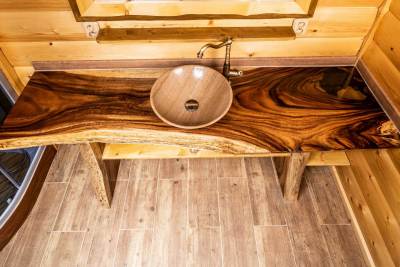 ČAVOJ - NÁBYTOK POD UMÝVADLO