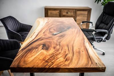 PIEŠŤANY - PRACOVNÝ STÔL