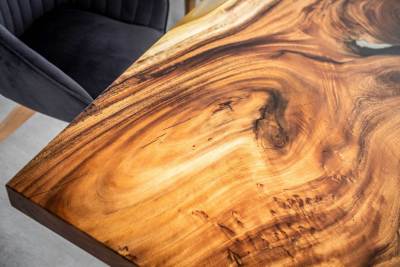 PIEŠŤANY - PRACOVNÝ STÔL